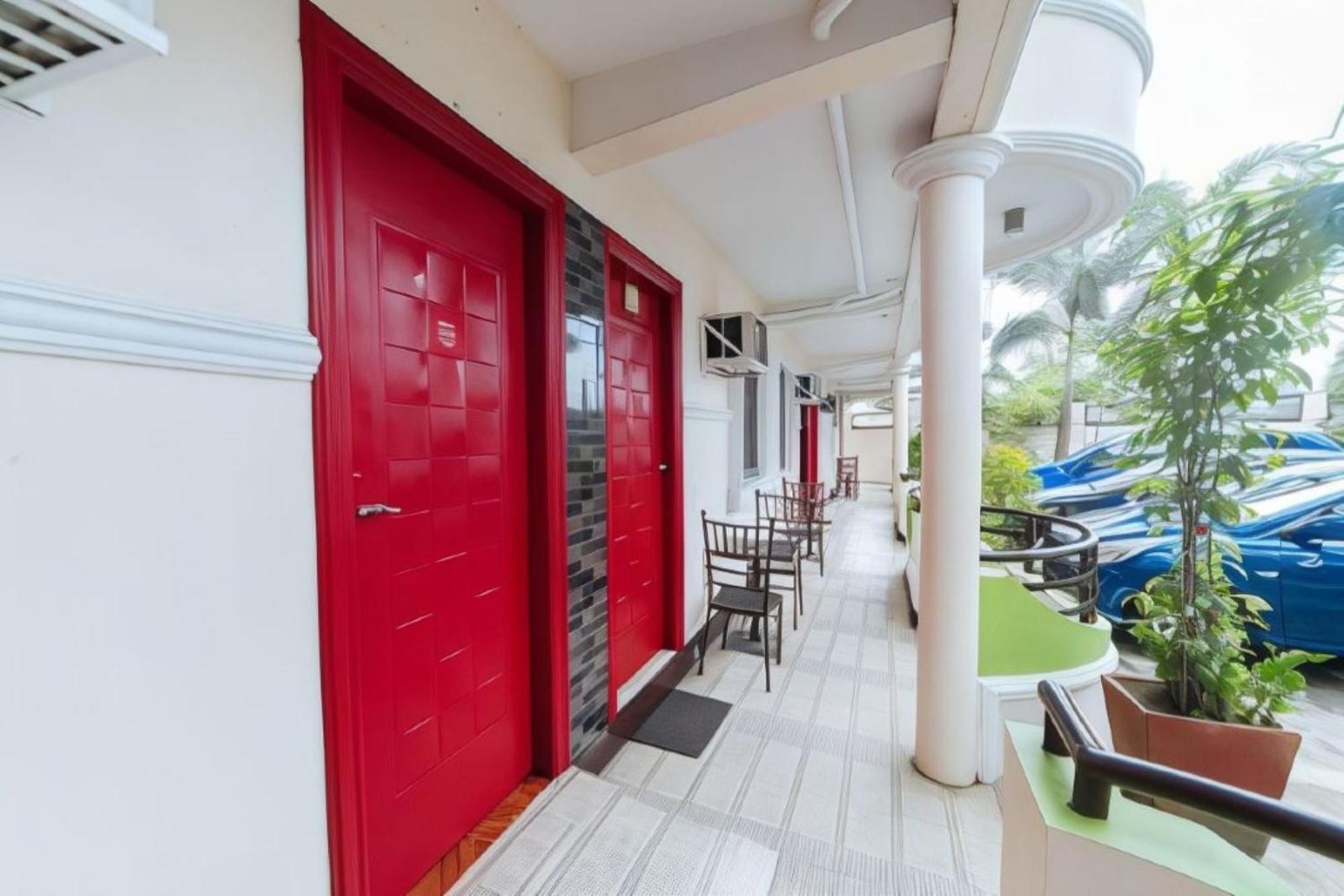 Reddoorz At Tagaytay Road Hotel Tagaytay City Exterior photo